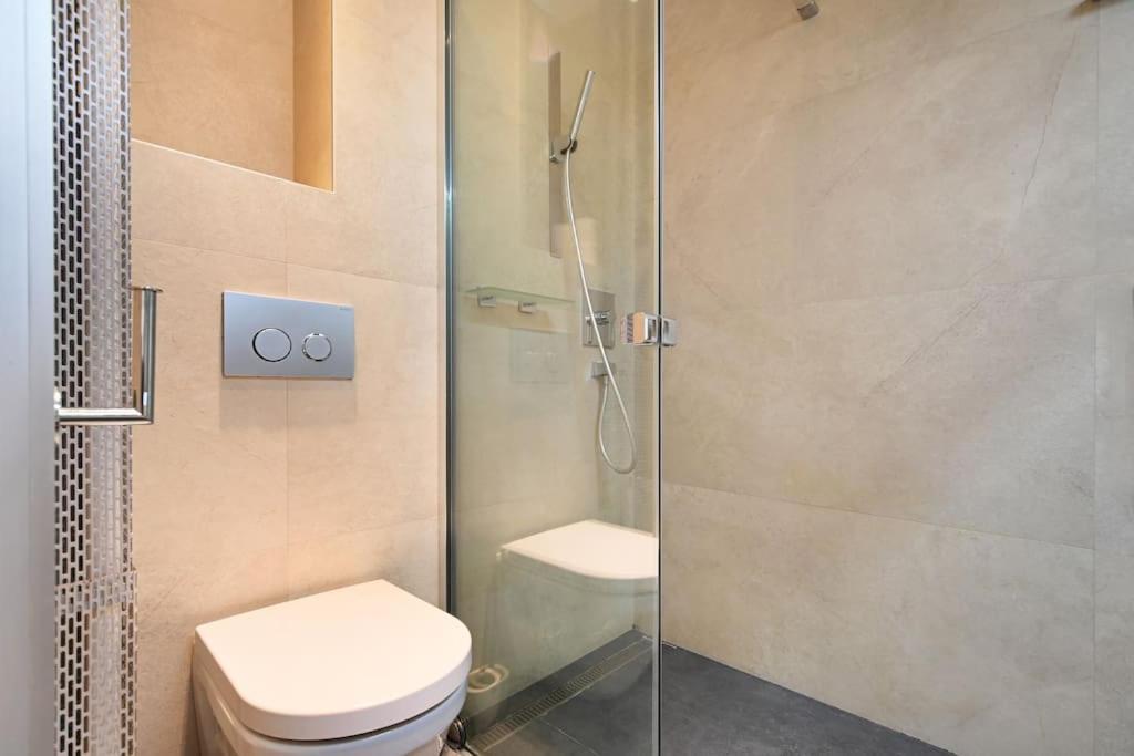 Smart & Luxury Old Town Apartment Praga Esterno foto