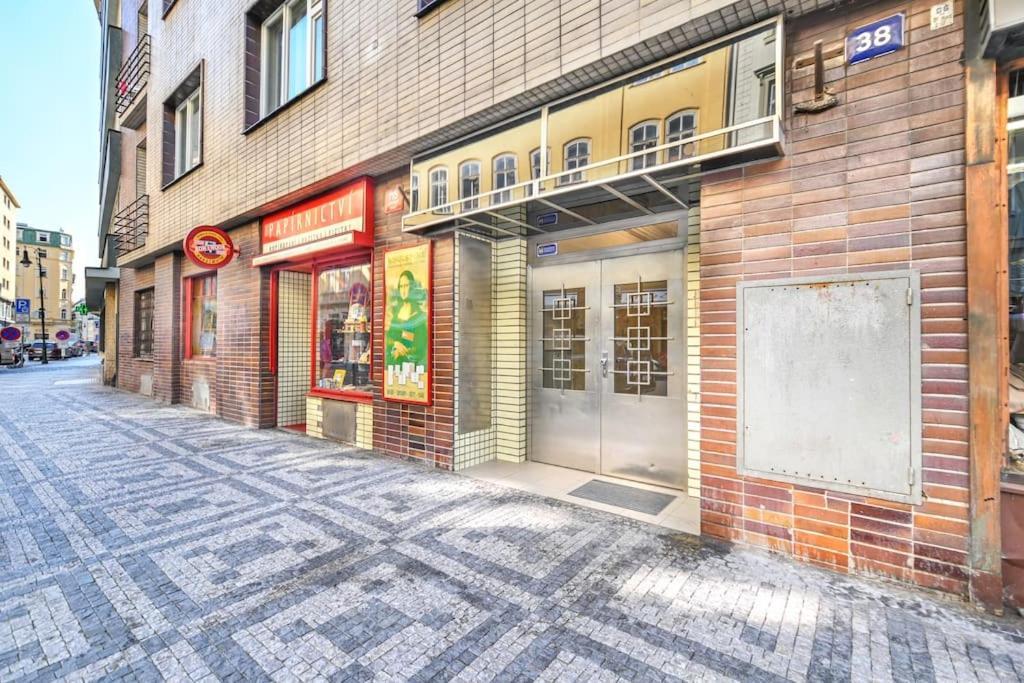 Smart & Luxury Old Town Apartment Praga Esterno foto